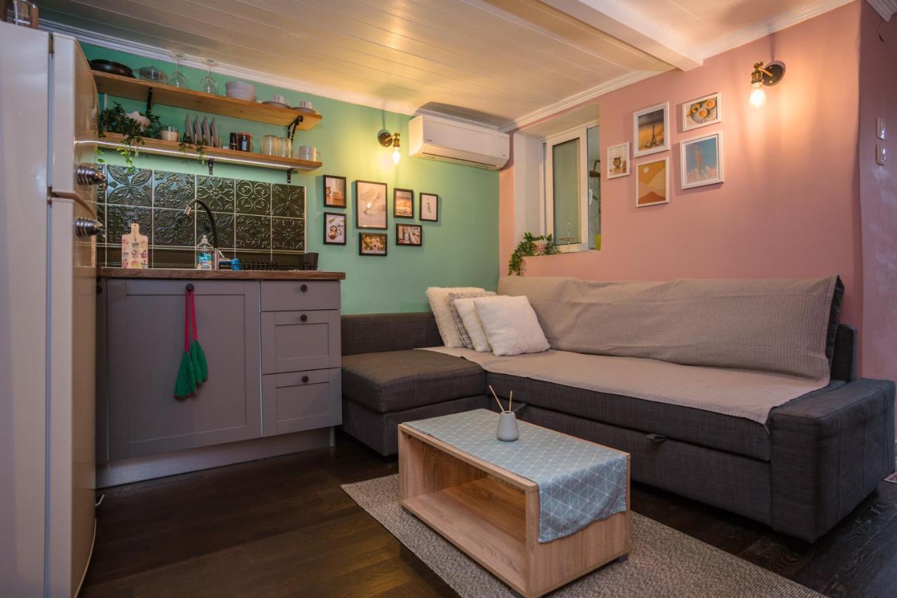 Athina'S Little Apartment Солун Екстериор снимка